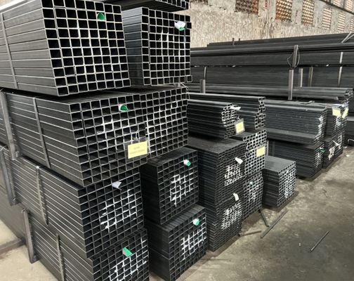 4 &quot;x 4&quot; A36 tubo de aço carbono laminado a quente soldado quadrado secção oca